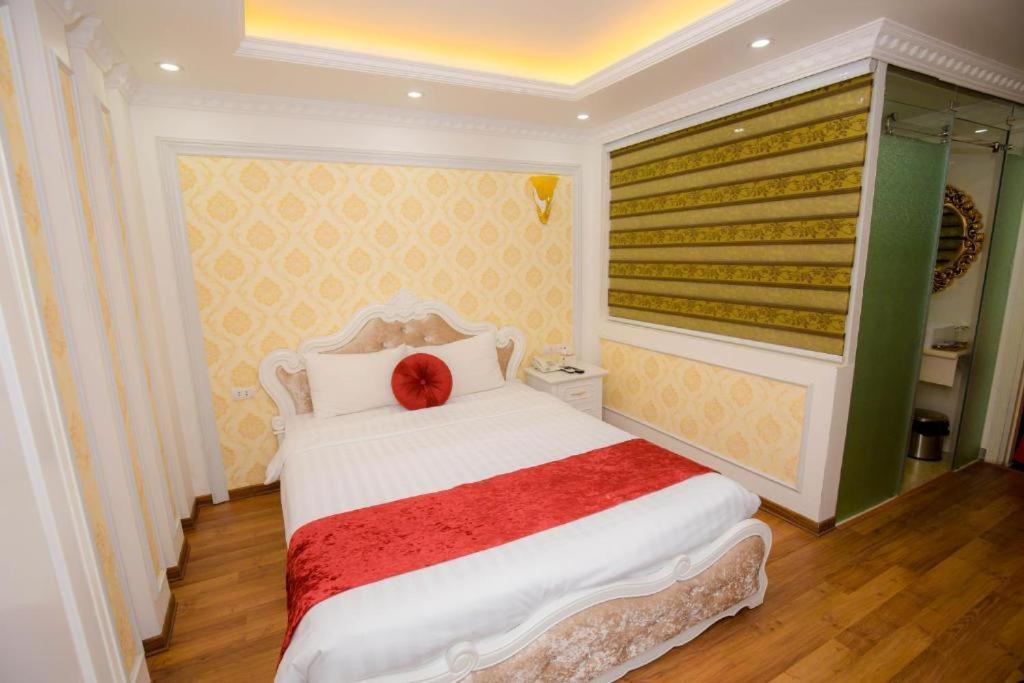 Cristina Boutique Hotel Hanoi Bagian luar foto